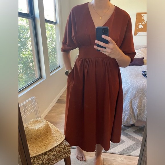 Alexia Admor rust brown V-neck a-line midi dress - Picture 3 of 7